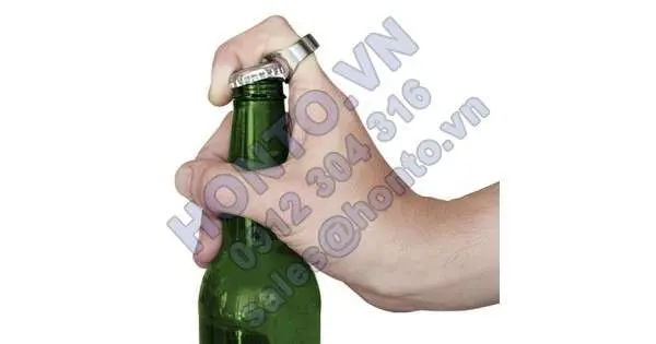 11 cách mở bia sáng tạo không phải đàn ông nào cũng nghĩ ra